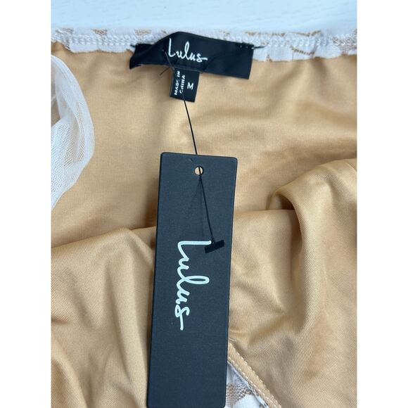 Lulus New! White Beige Lace Tie-Strap Bodysuit Sleeveless Sexy Going Out Date M - Picture 6 of 6